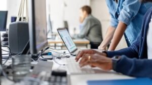 money6x.com Employment